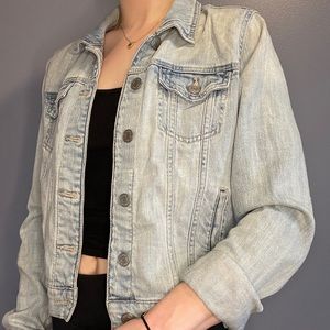 Light-wash Denim Jackt